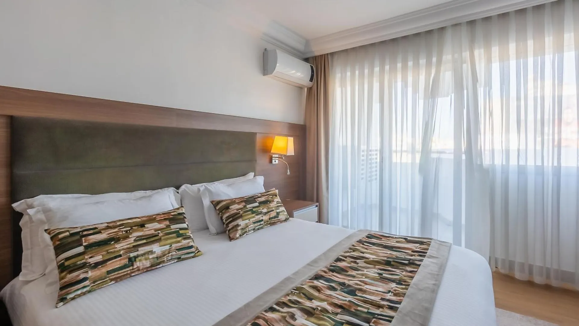 Hotel Kenzi Basma Casa Blanca 4*,  Marruecos